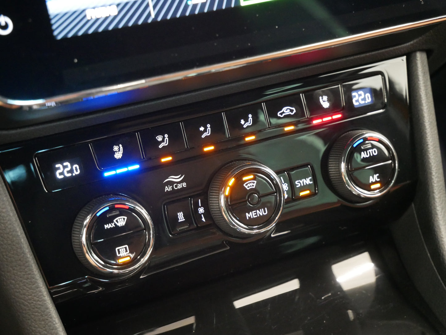 Škoda Superb 2.0 TDI 147 kW L&K