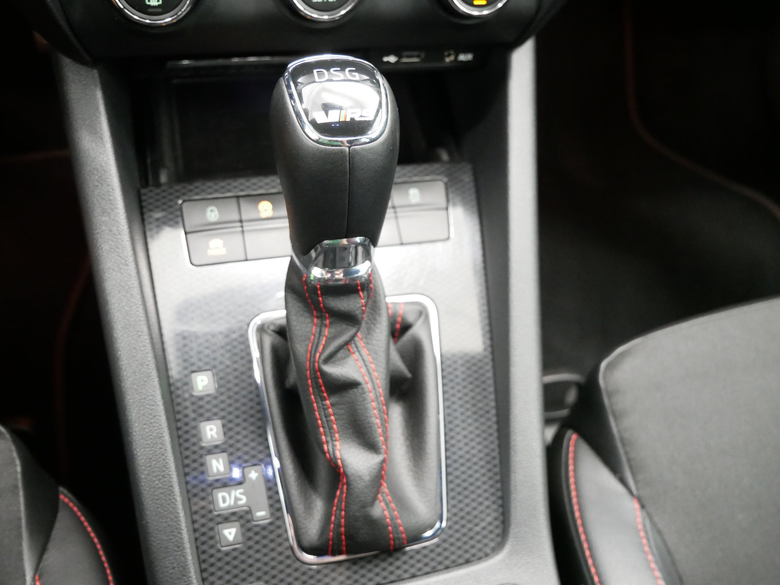 Škoda Octavia 2.0 TDI 135 kW RS – foto 24