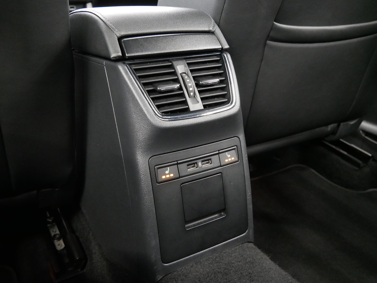 Škoda Octavia 1.5 TSI 110 kW L&K – foto 24