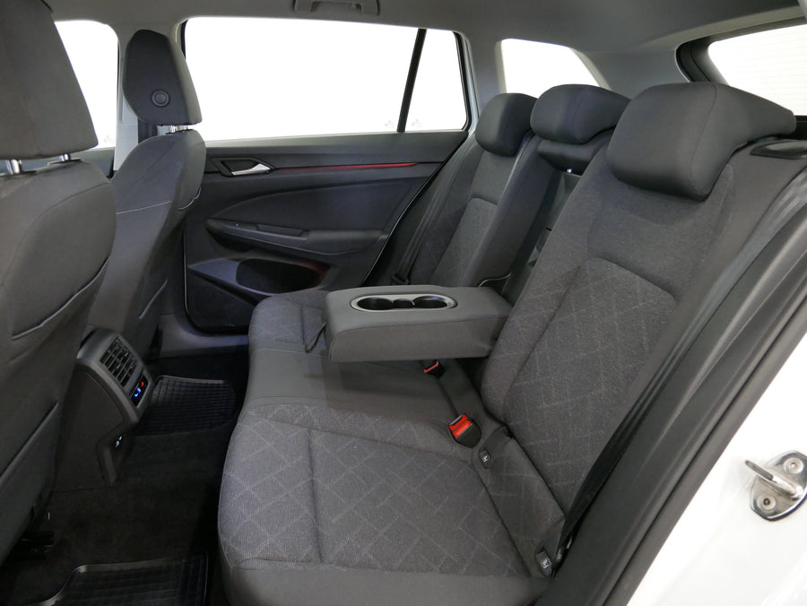 Volkswagen Golf 2.0 TDI 85 kW Life – foto 24