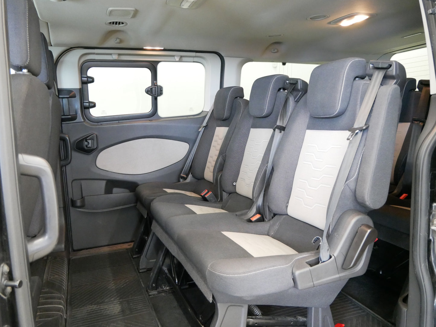 Ford Tourneo Custom 2.0 TDCi 125 kW