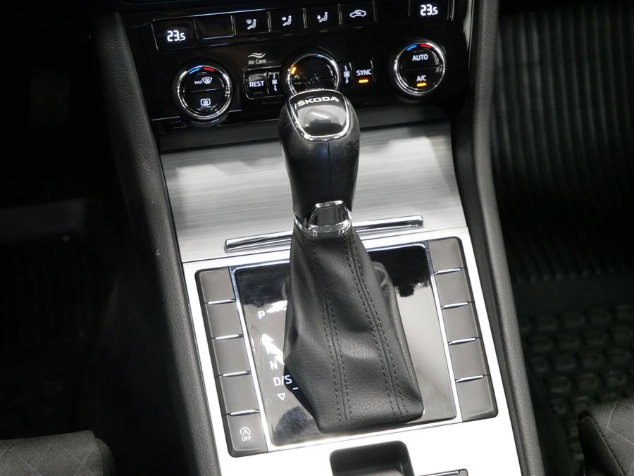 Škoda Superb 1.5 TSI 110 kW DSG Ambition – foto 25