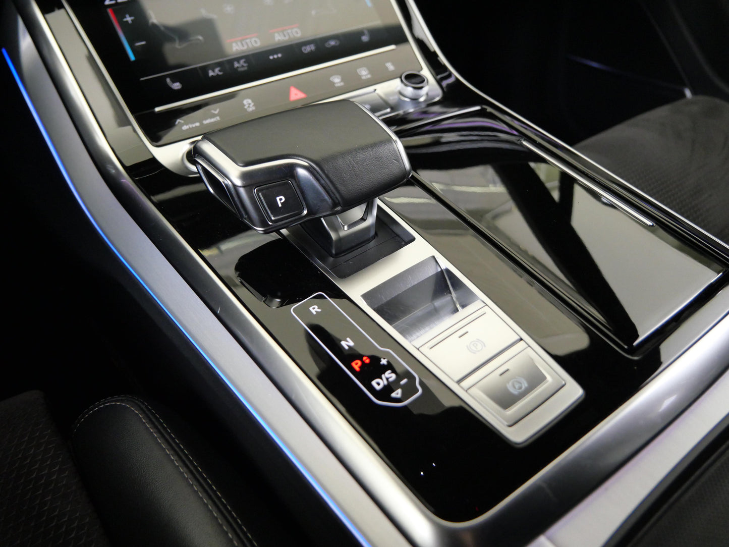 Audi Q7 3.0 TDI V6 210 kW S line