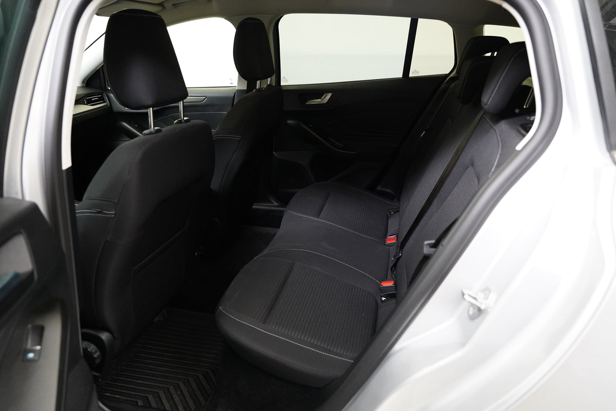 Ford Focus 1.0 EcoBoost 114 kW Titanium – foto 24