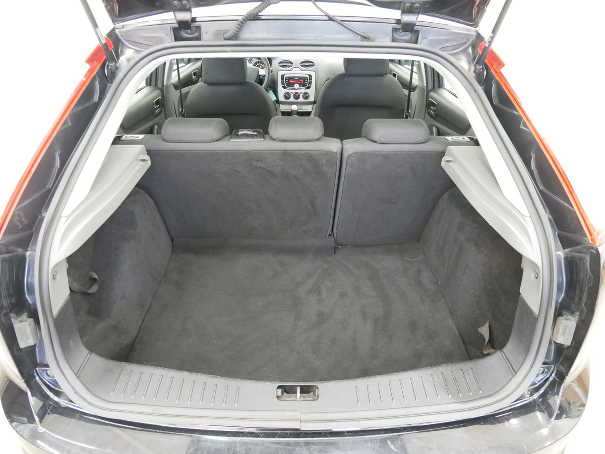 Ford Focus 1.6 16V 74kW – foto 24