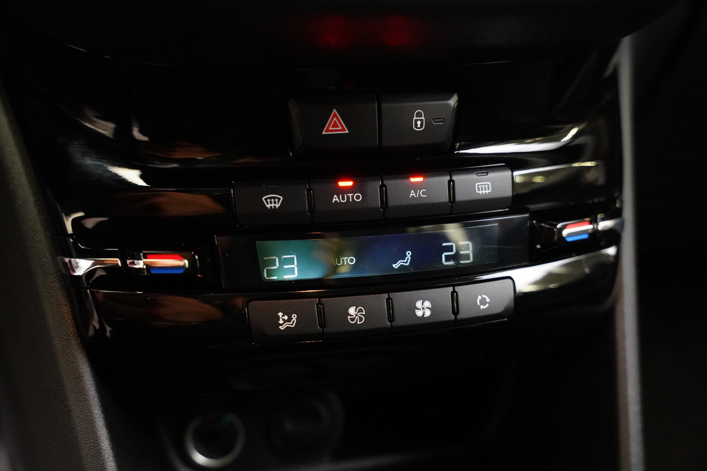 Peugeot 2008 1.2 PureTech 61 kW