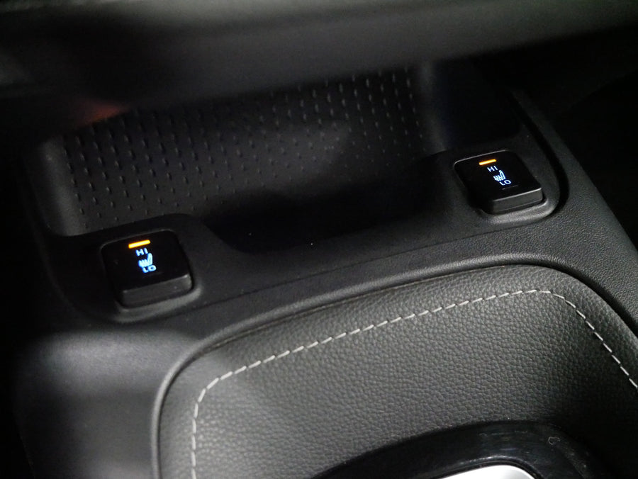 Toyota Corolla 2.0 Hybrid e-CVT 112kW Comfort – foto 24