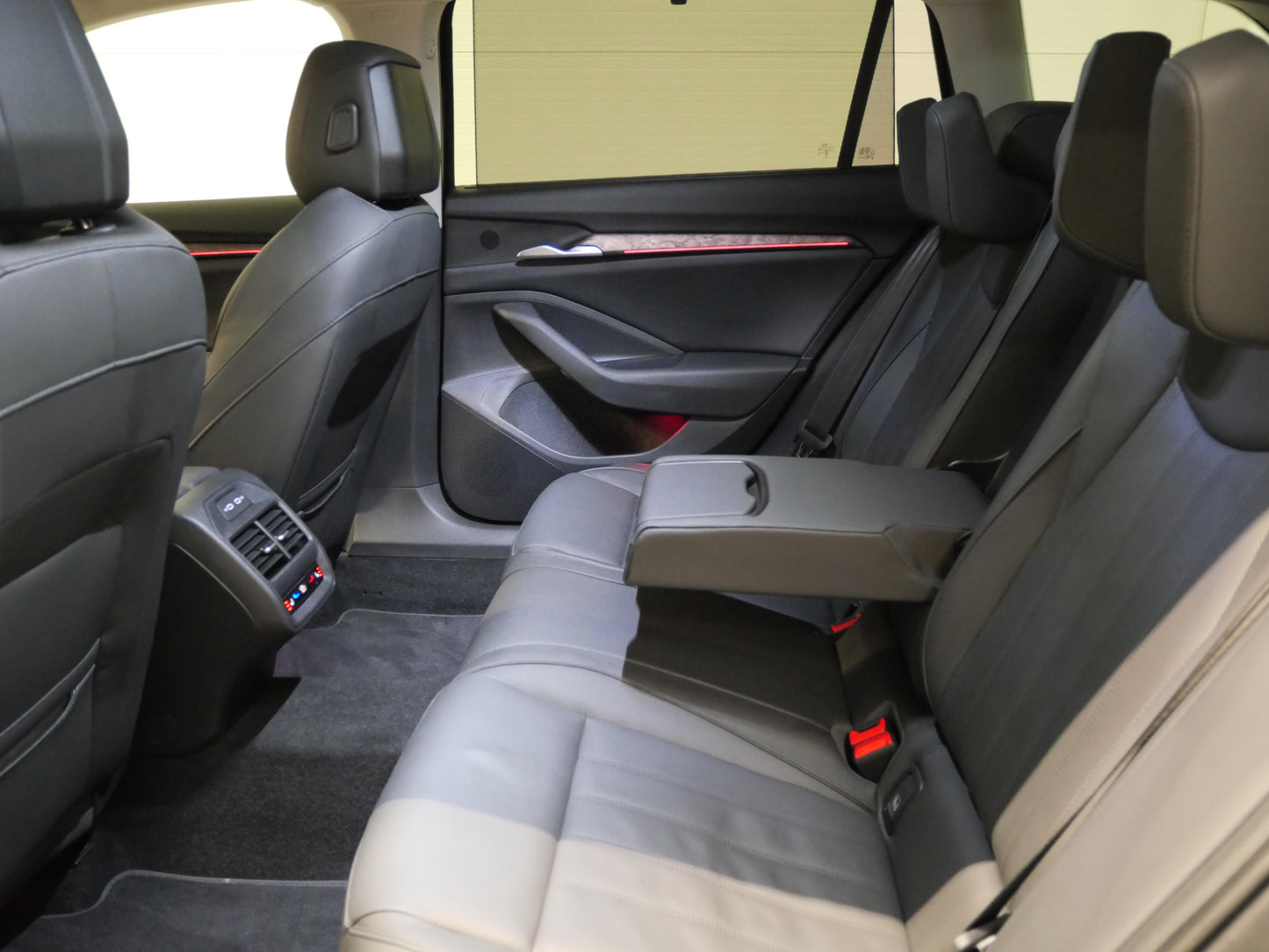 Škoda Superb 2.0 TDI 110 kW L&K