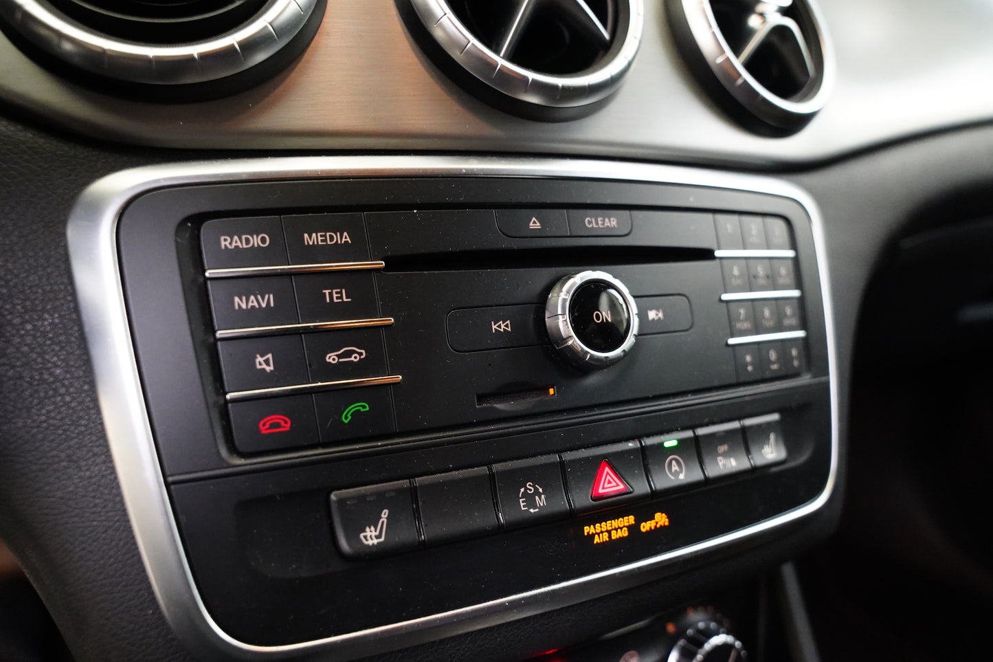 Mercedes-Benz CLA 200 115 kW AMG Line