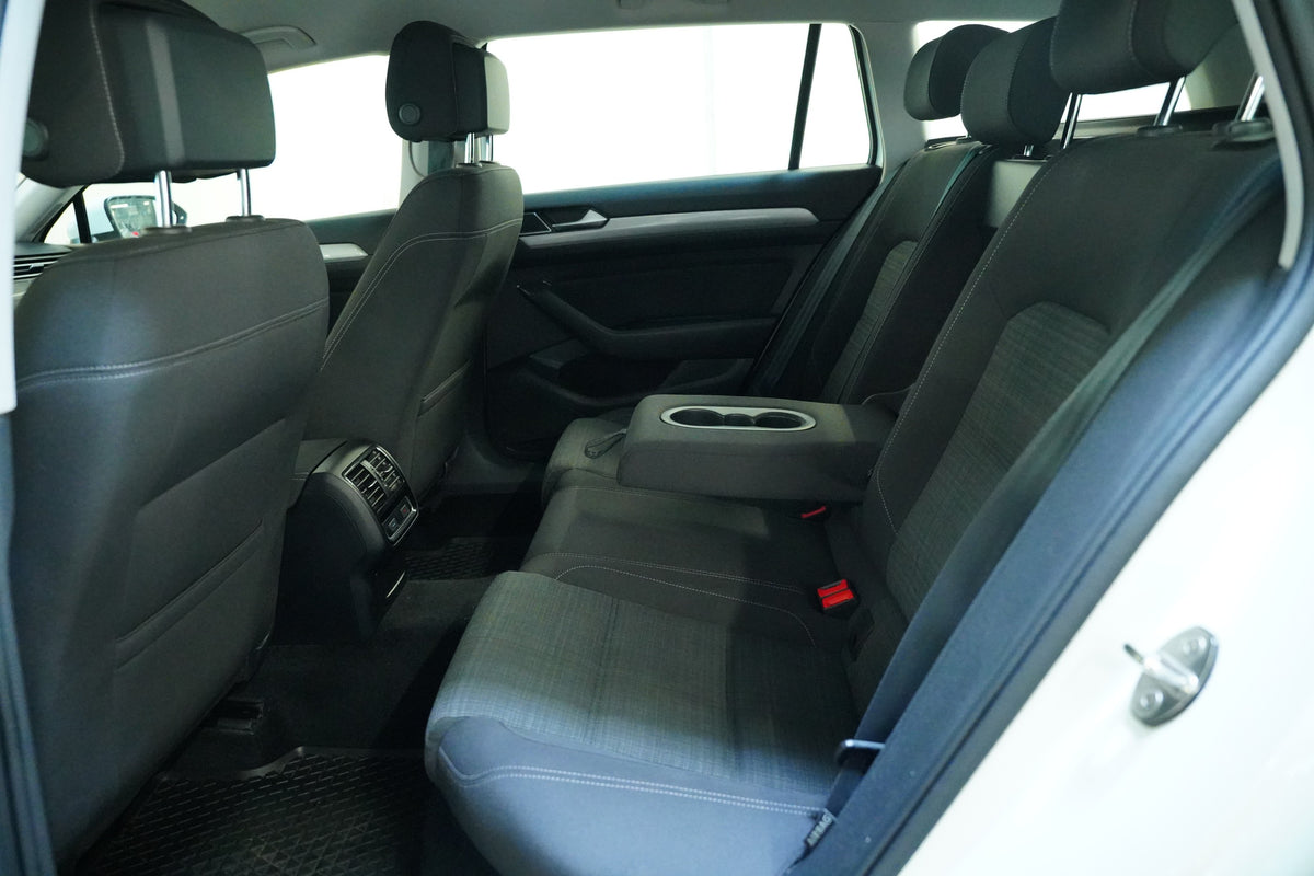 Volkswagen Passat 1.5 TSI 110 kW – foto 24
