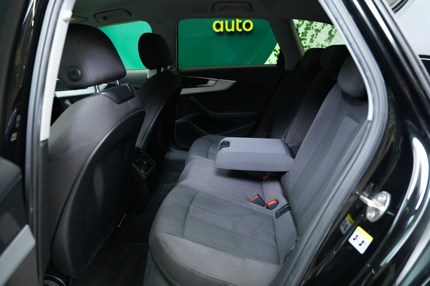 Audi A4 2.0 TDI 110 kW S-tronic Sport