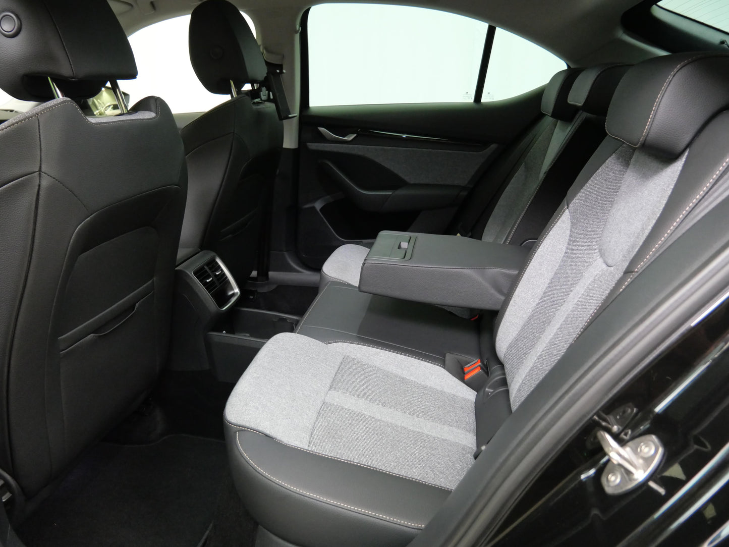 Škoda Octavia 1.5 eTSI 110 kW Top Selection