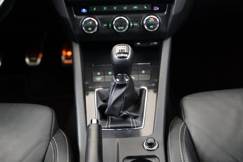 Škoda Octavia 2.0 TDI 135 kW RS – foto 24