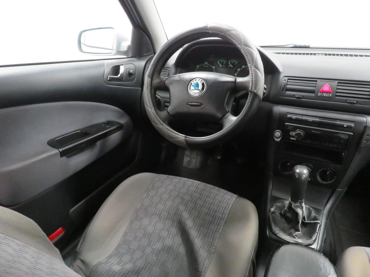 Škoda Octavia 1.9 TDI 74 kW Tour