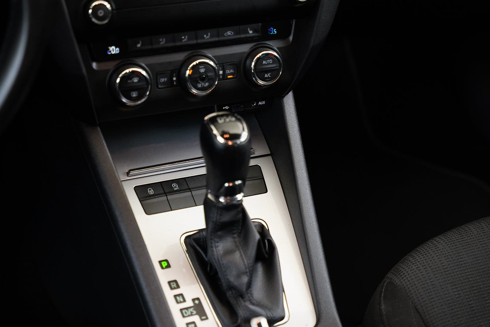 Škoda Octavia 2.0 TDI 110 kW DSG Elegance+ – foto 24