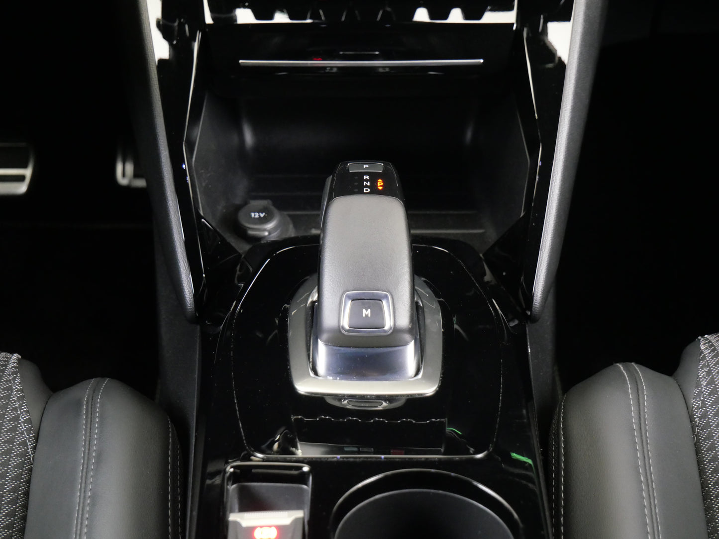 Peugeot 2008 1.2 PureTech 96 kW GT