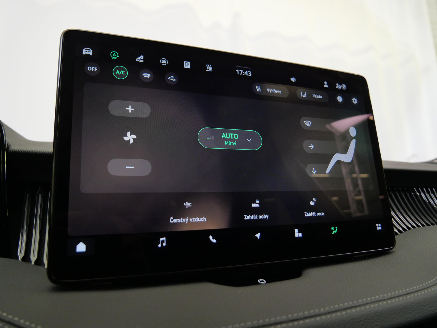 Škoda Superb 2.0 TDI 142 kW 4x4 L&K