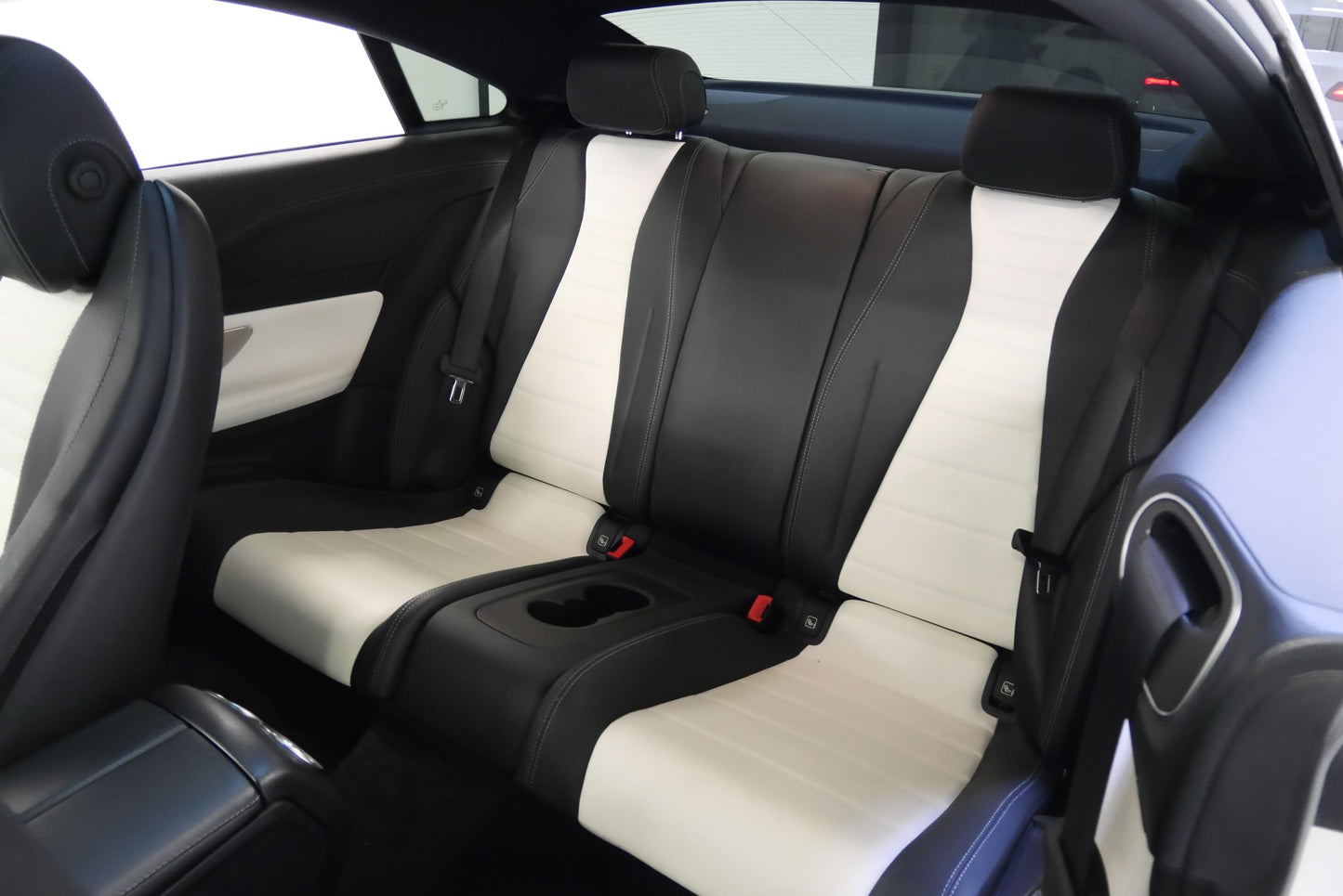 Mercedes-Benz Třídy E 450 270 kW 4Matic Coupe