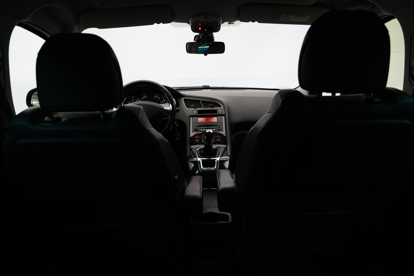 Peugeot 5008 1.6 i 88 kW Active