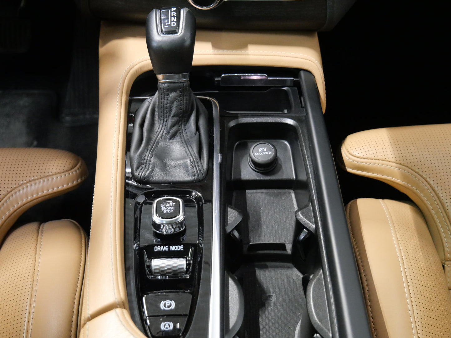 Volvo XC90 T6 228 kW AWD Inscription