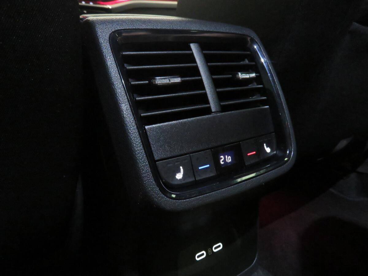 Škoda Octavia 2.0 TSI 180 kW RS