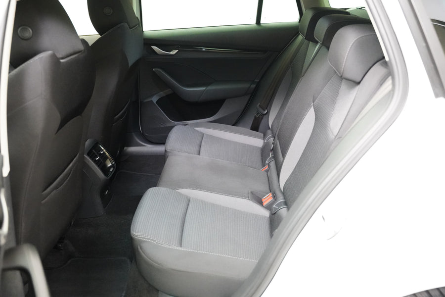 Škoda Octavia 1.5 TSI 110 kW Selection – foto 24