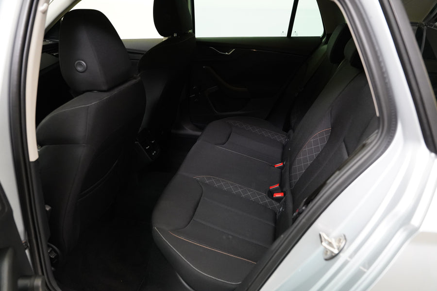 Škoda Scala 1.0 TSI 81 kW Ambition – foto 24