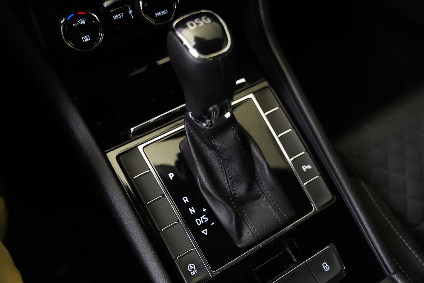 Škoda Superb 1.8 TSI 132 kW Style