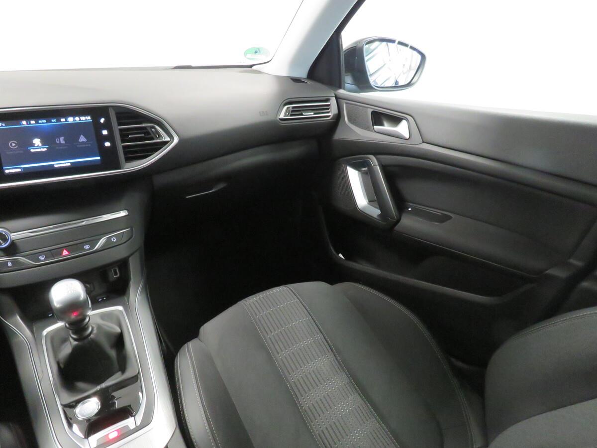 Peugeot 308 1.5 BlueHDI 96 kW Allure