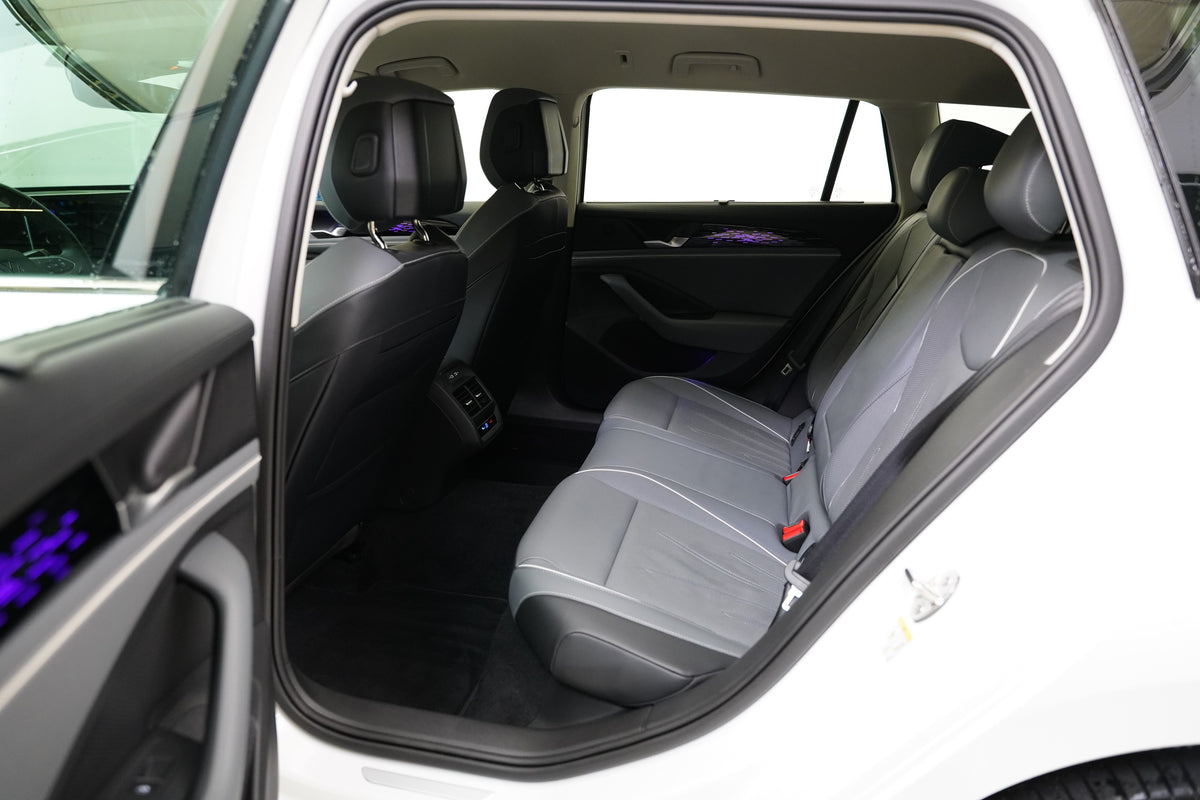 Volkswagen Passat 2.0 TDI 110 kW DSG Elegance