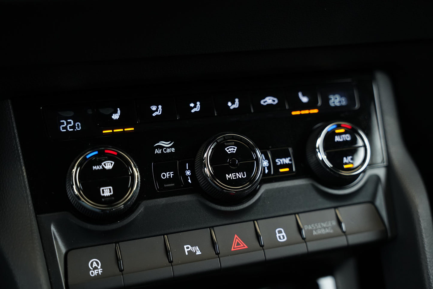 Škoda Karoq 1.5 TSI 110 kW Top Selection