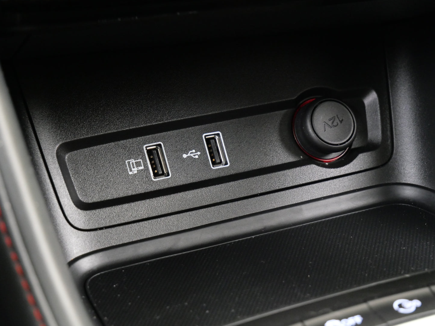 MG ZS 1.0 TGI 82 kW AUT Exclusive