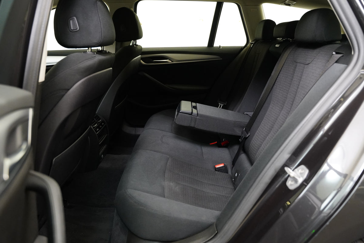 BMW Řada 5 520d 140 kW xDrive – foto 24