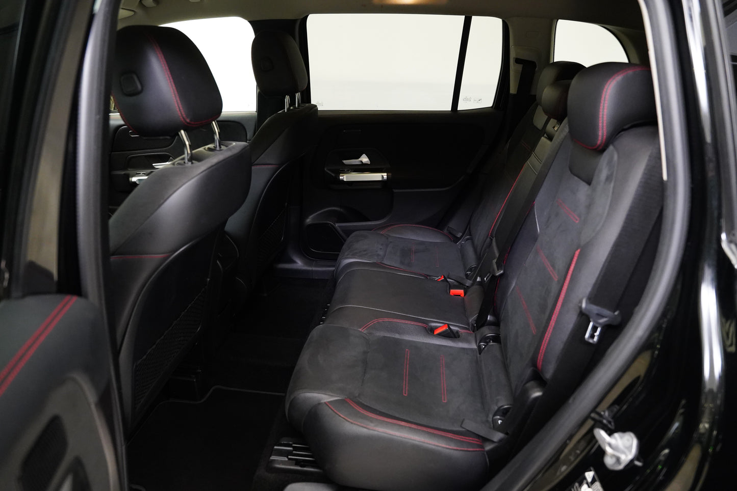 Mercedes-Benz GLB 250 165 kW 4MATIC AMG Line