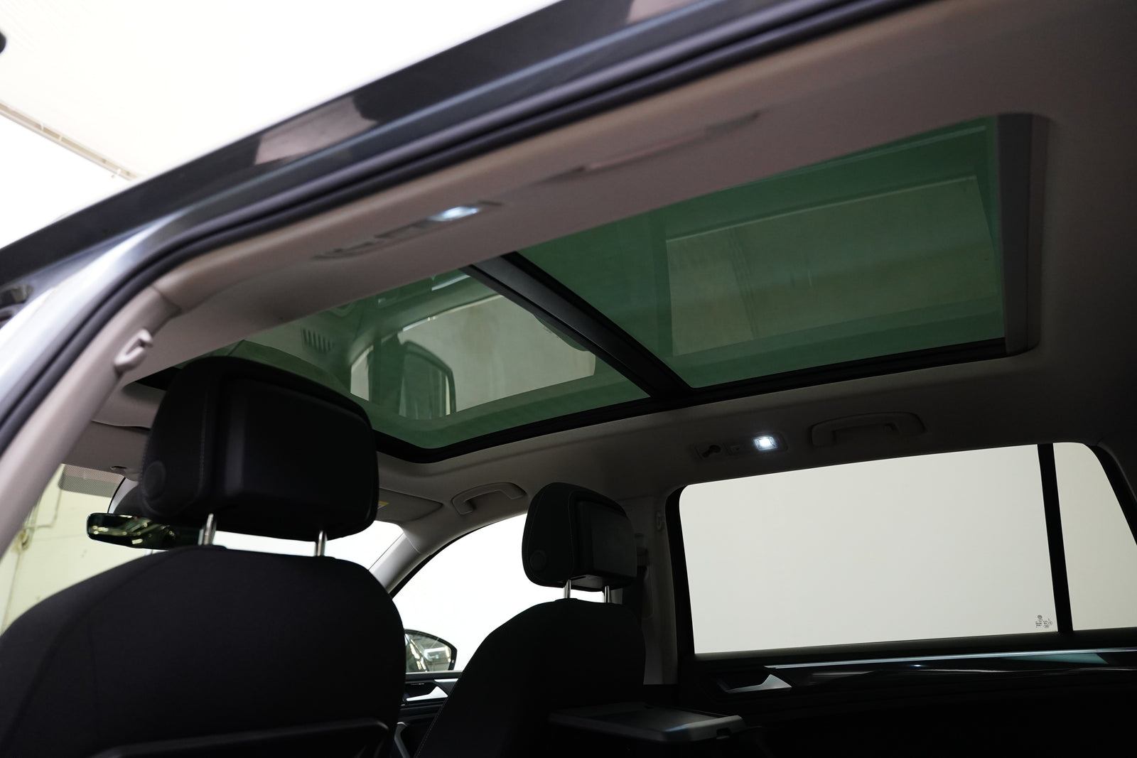 Volkswagen Tiguan 2.0 TSI 140kW 4Motion Highline – foto 24