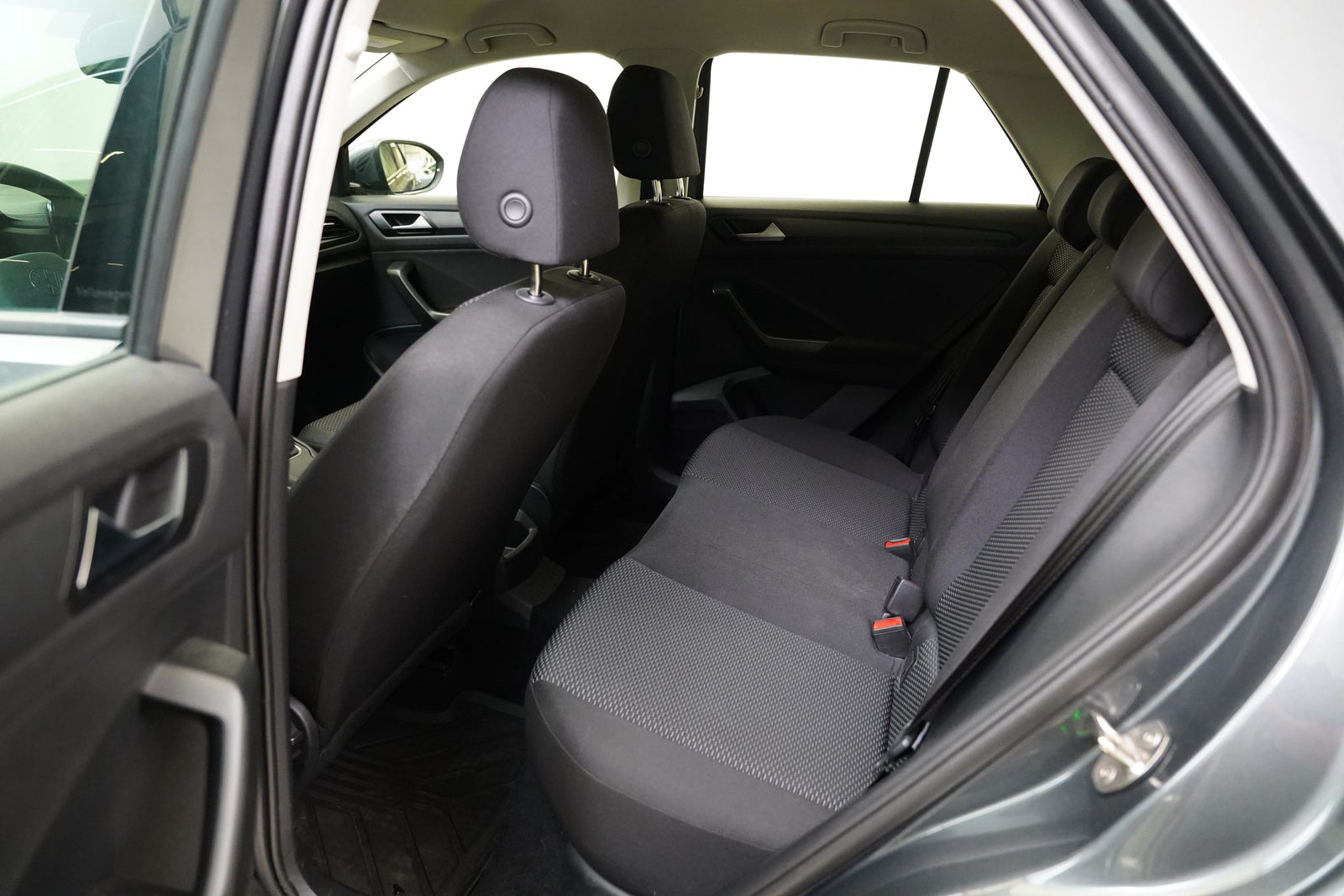 Volkswagen T-Roc 1.0 TSI 85 kW – foto 24
