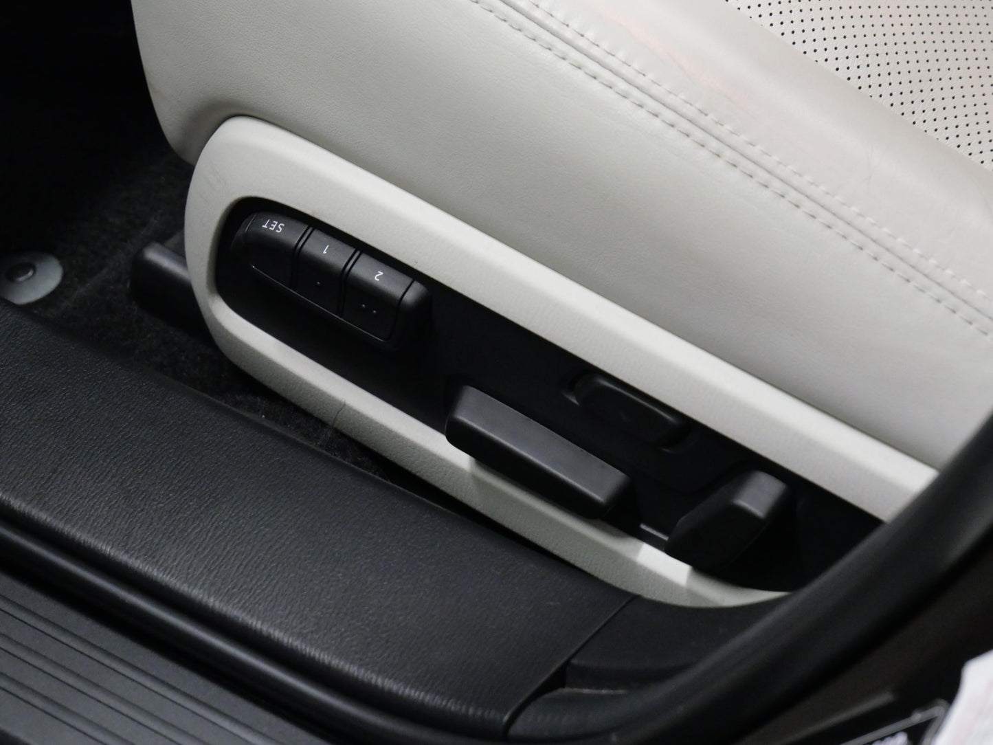 Mazda 6 2.5 Skyactiv-G 143 kW Revoluti