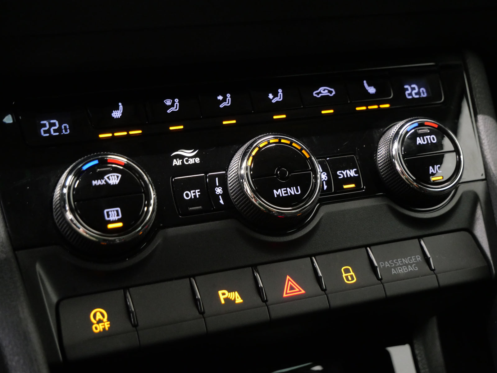 Škoda Karoq 1.5 TSI 110 kW Style – foto 24