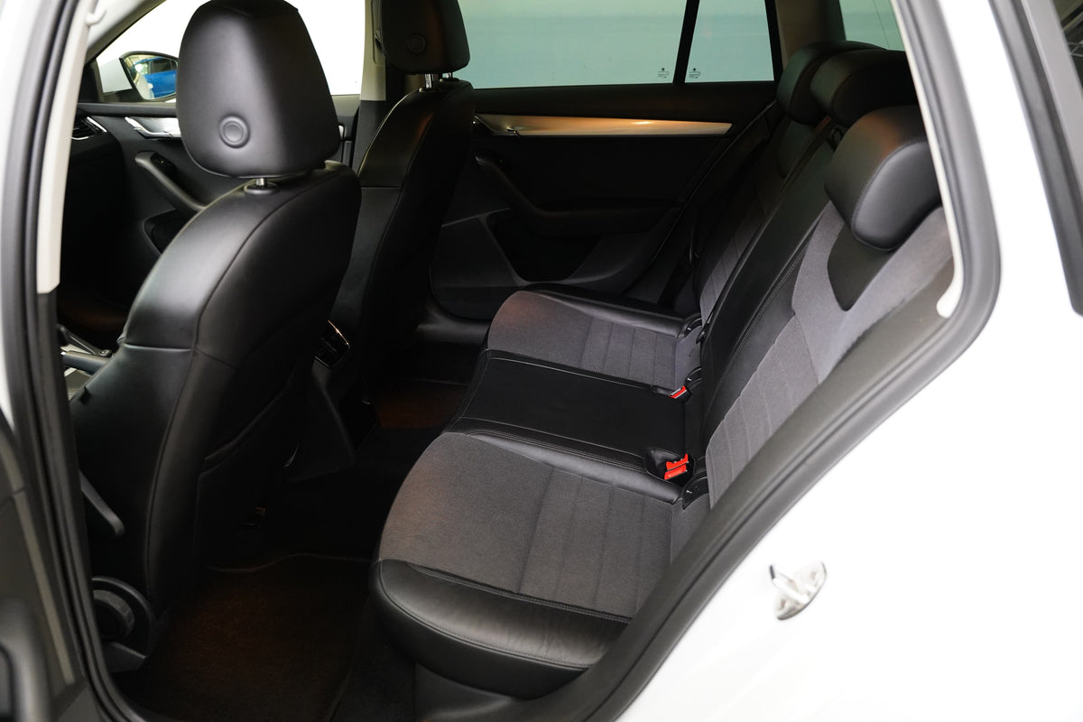 Škoda Octavia 2.0 TDI 110 kW Style – foto 24