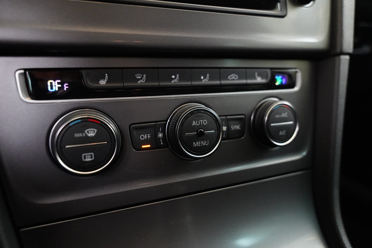 Volkswagen Golf 2.0 TDI 110 kW Lounge
