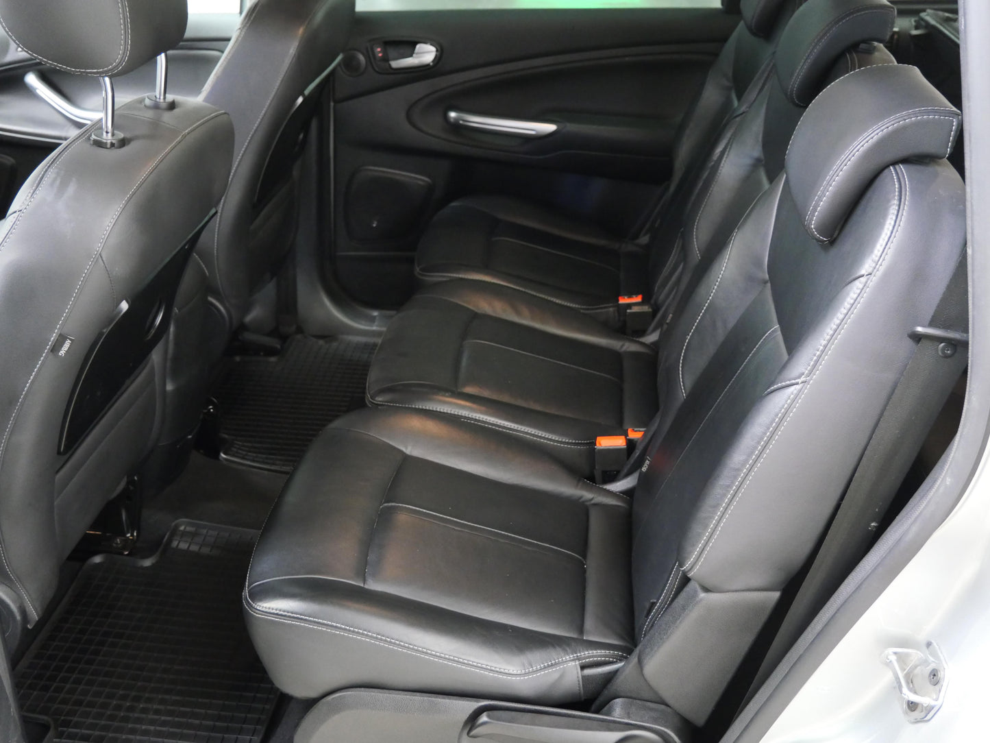 Ford Galaxy 2.0 TDCI 100 kW Titanium