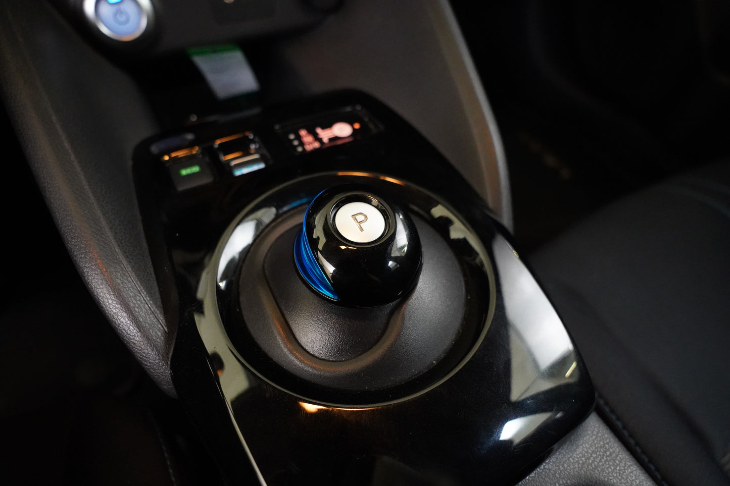 Nissan LEAF 110 kW Acenta 40 kW