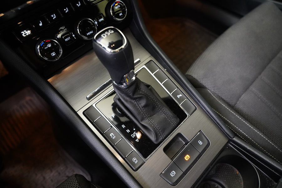 Škoda Superb 2.0 TSI 140kW Style Combi DSG – foto 24