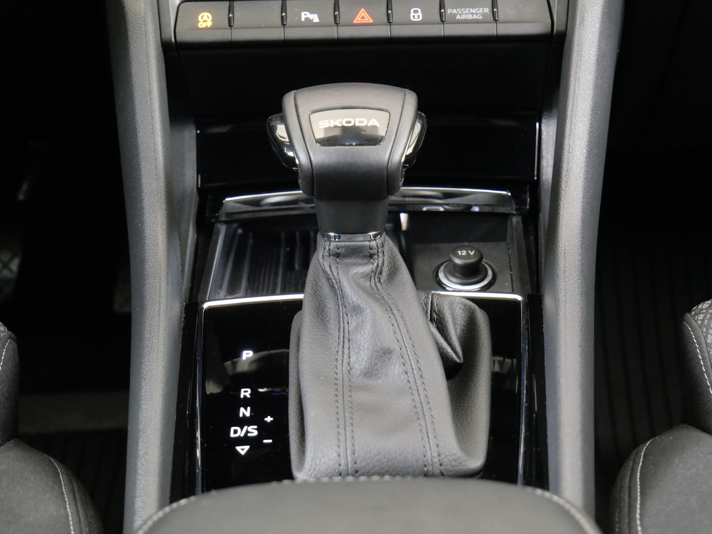 Škoda Karoq 1.5 TSI 110 kW Top Selection