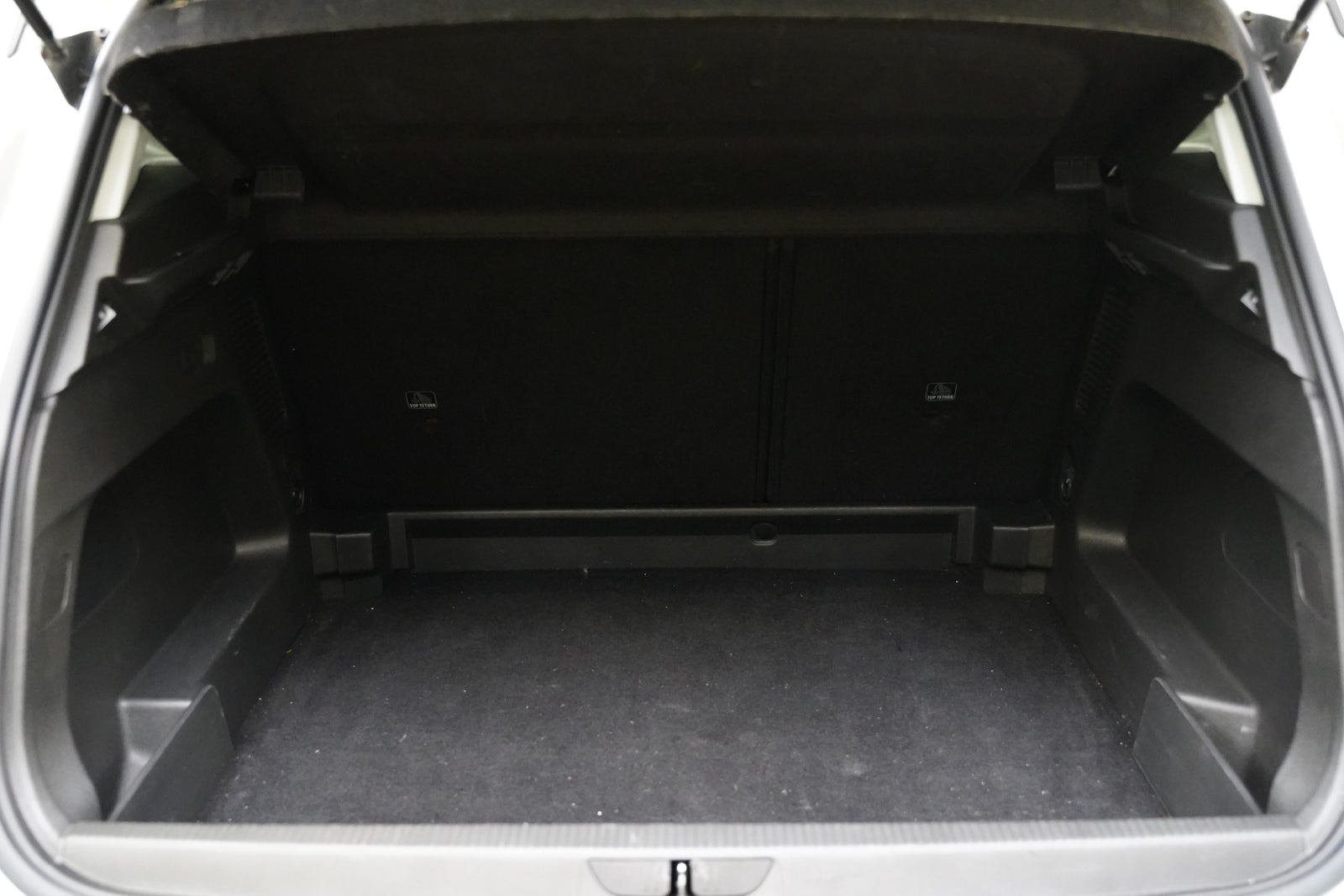 Opel Grandland X 1.2 Turbo 96 kW Edition – foto 24