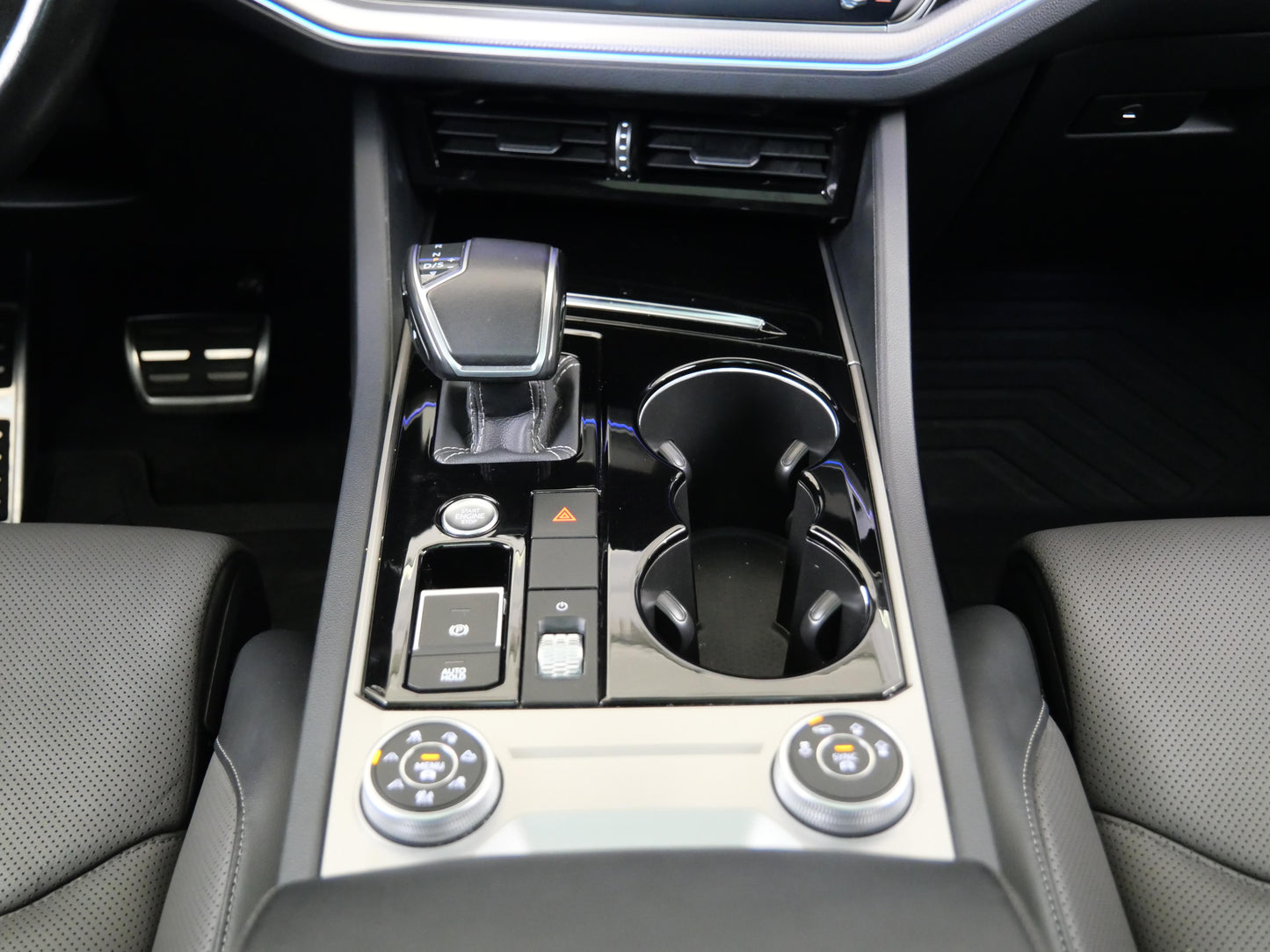 Volkswagen Touareg 3.0 TDI V6 210 kW R-Line