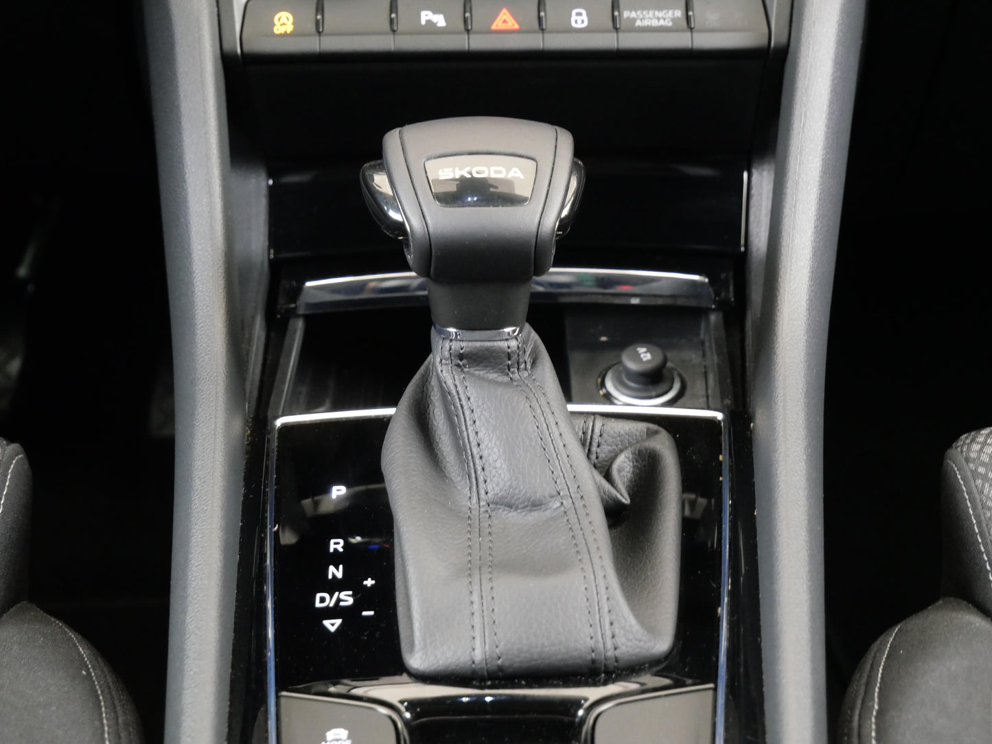 Škoda Karoq 1.5 TSI 110 kW Top Selection