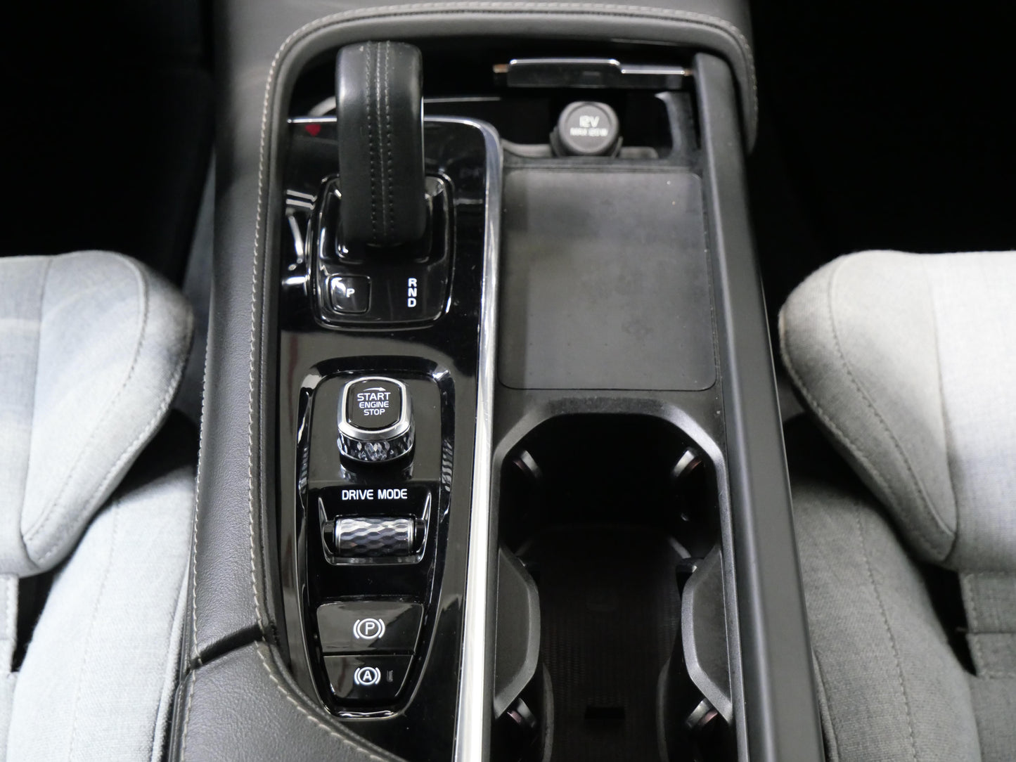 Volvo V90 2.0 B5 173 kW Cross Country