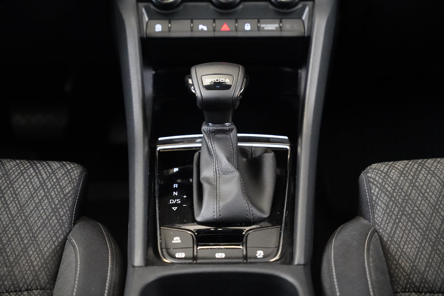 Škoda Karoq 1.5 TSI 110 kW Top Selection