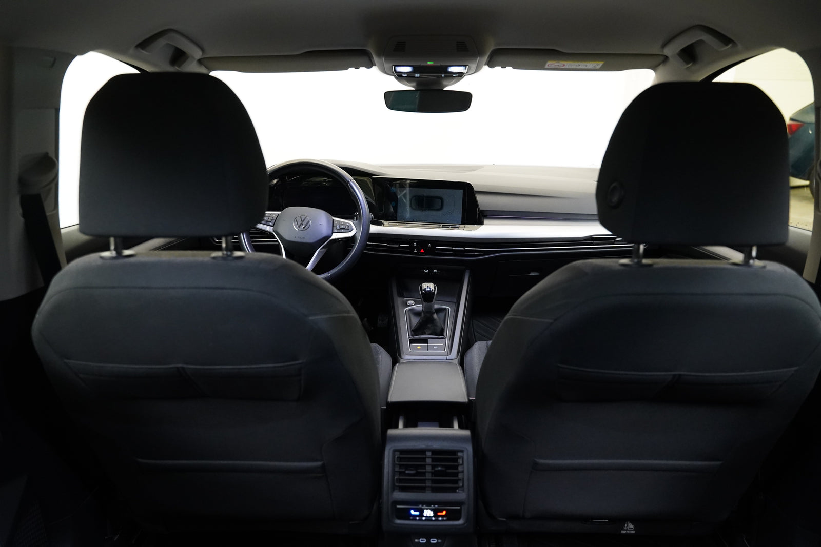 Volkswagen Golf 1.0 TSI 81 kW Life – foto 24